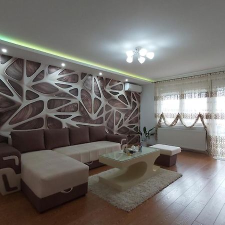 Exclusive Apartamento Paraćin Exterior foto