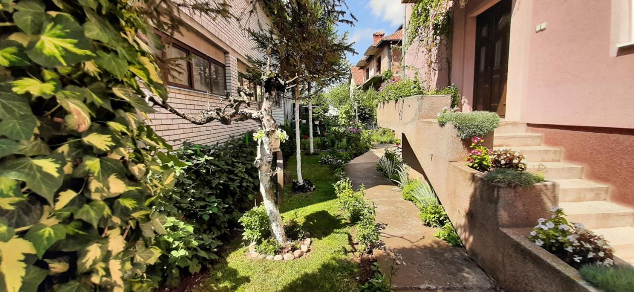 Exclusive Apartamento Paraćin Exterior foto