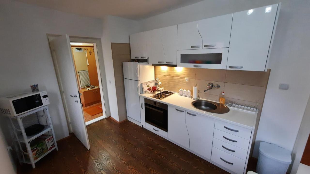 Exclusive Apartamento Paraćin Exterior foto