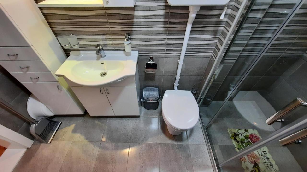 Exclusive Apartamento Paraćin Exterior foto