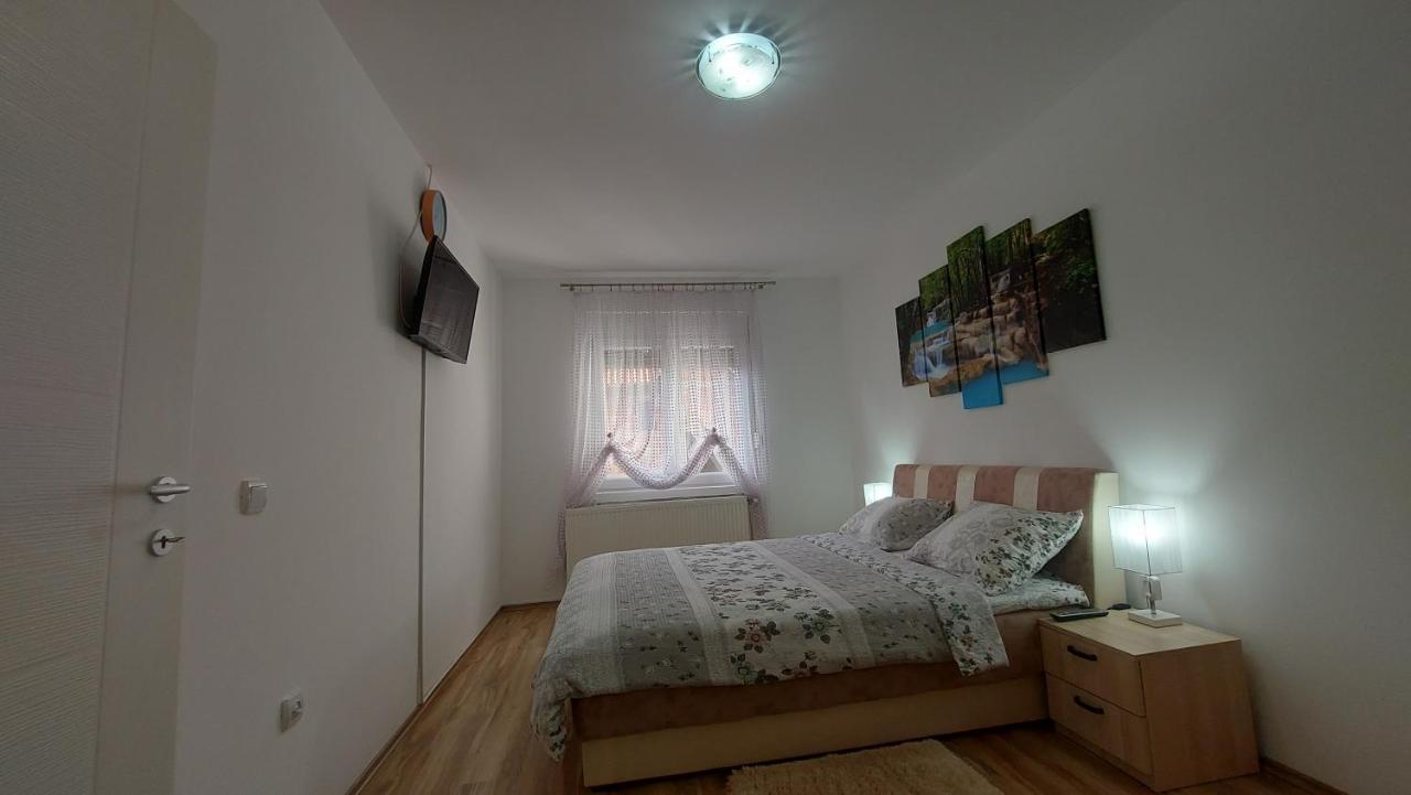 Exclusive Apartamento Paraćin Exterior foto