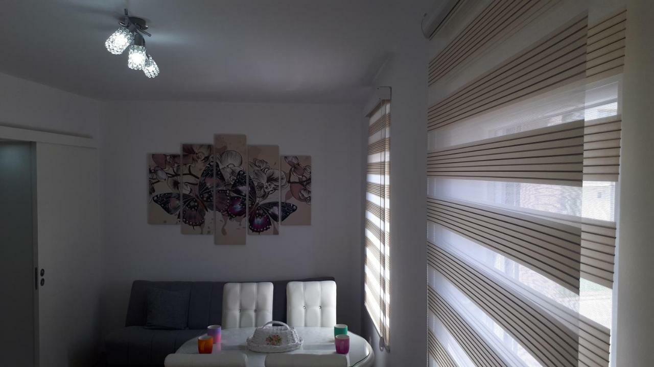 Exclusive Apartamento Paraćin Exterior foto