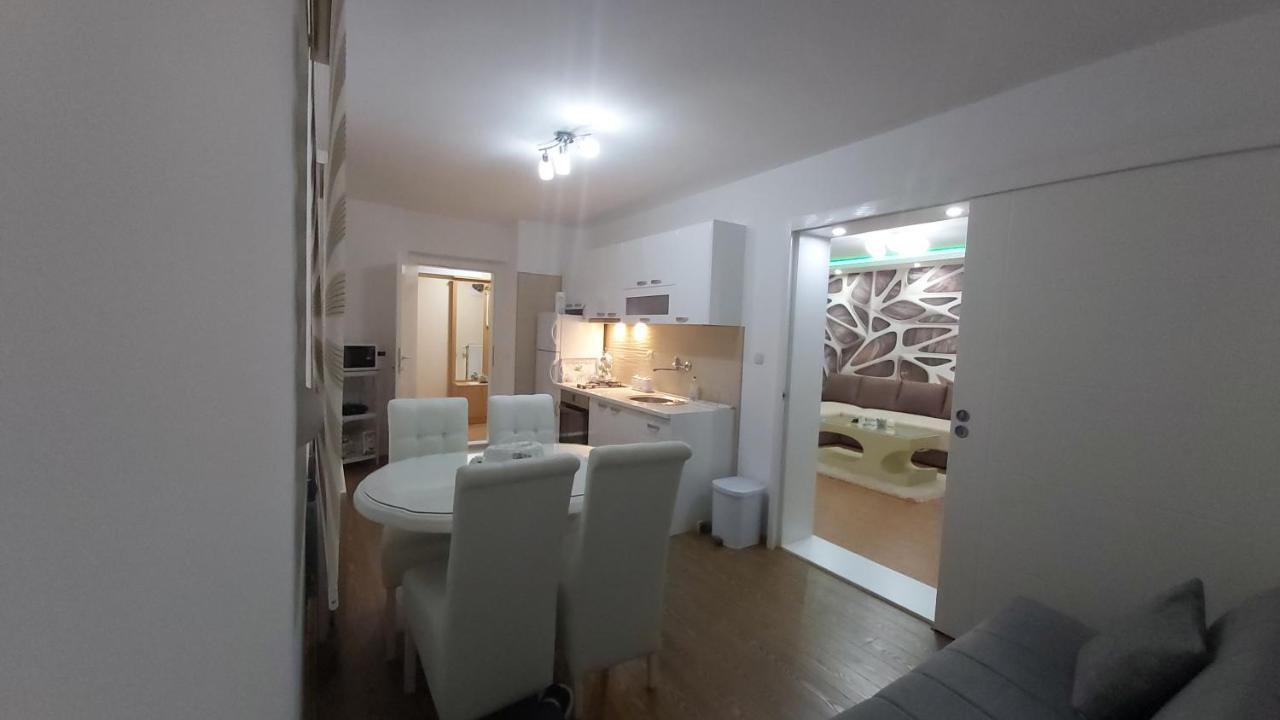 Exclusive Apartamento Paraćin Exterior foto